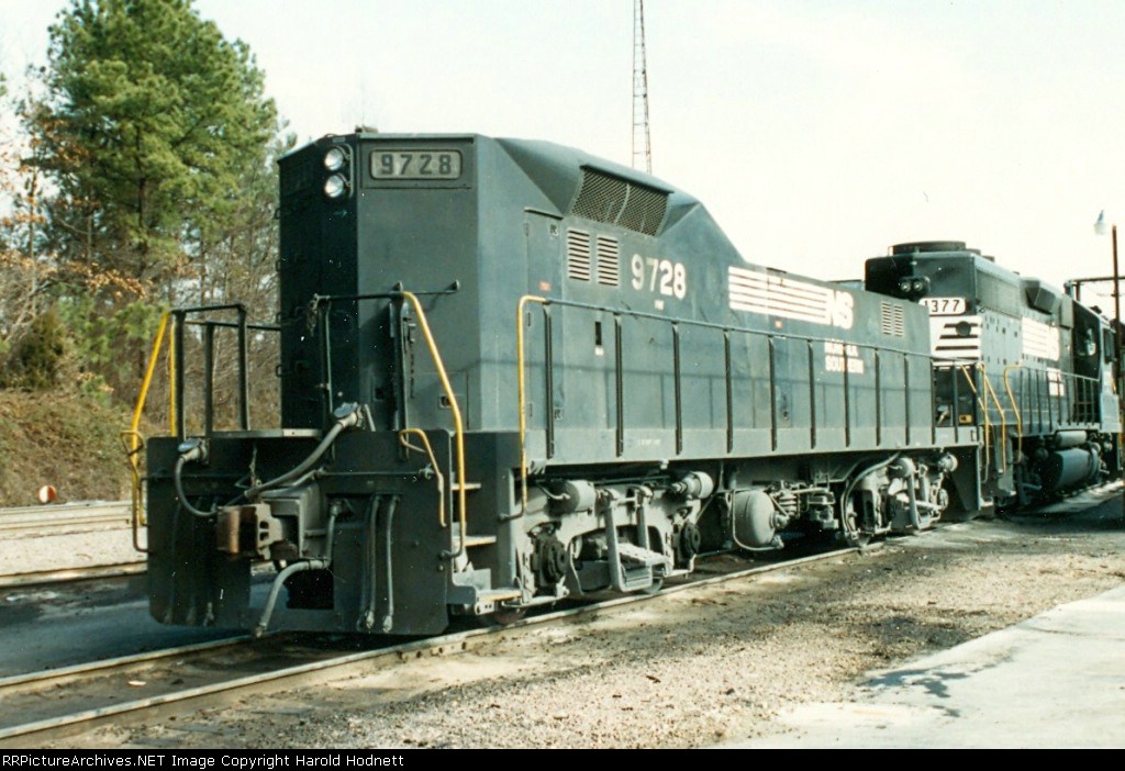 NS 9728 is coupled to NS 1377 at Glenwood Yard